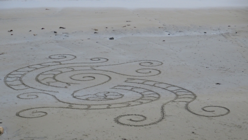 Patelgé, land art, rake art, beach art, dessin au rateau, dessin sur le sable, dessin plage, plage, art contemporain, art, trestraou, perros-guirec, côtes d'armor, bretagne