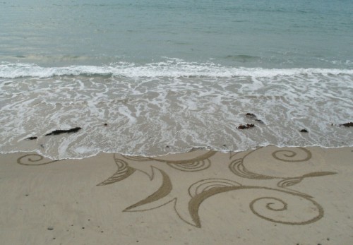 Patelgé, land art, rake art, beach art, dessin sable, art, perros-guirec, trestraou, bretagne, plage