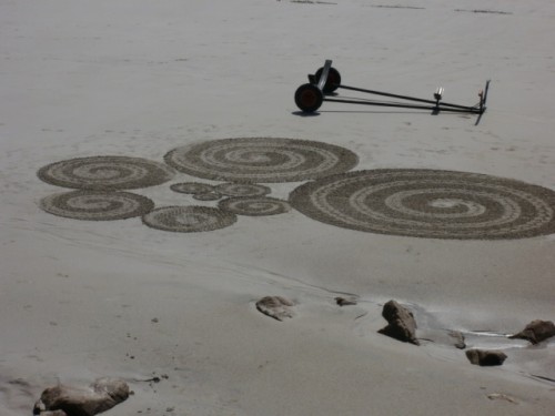 land art,spirale,swirl,rake art,rateau sur plage,perros guirec,trestraou,patelgé